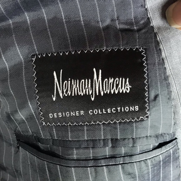 Armani, 2 Piece Suit, Grey, Size 38 - Picture 4 of 9